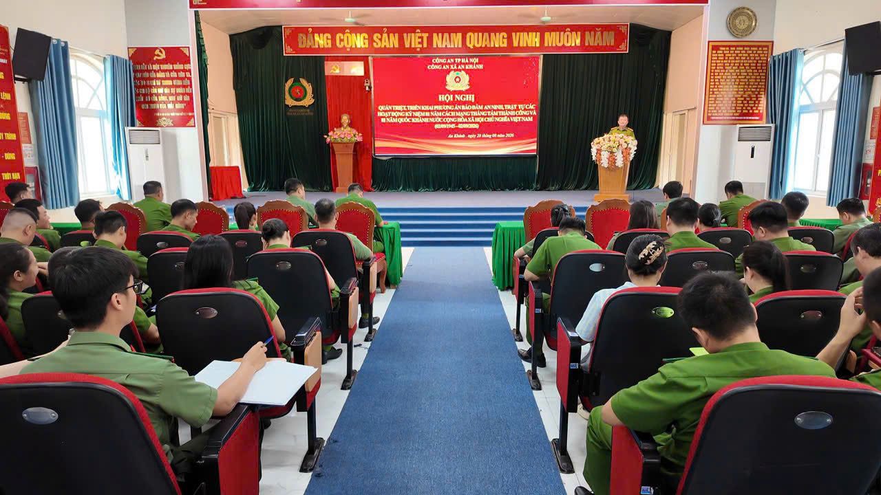Toàn cảnh Hội nghị quán triệt, triển khai phương án bảo đảm an ninh, trật tự dịp Quốc khánh 2/9 của Công an xã An Khánh.