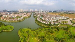 Không gian sống sinh thái tại dự án Vinhomes Thăng Long xã An Khánh, biểu tượng cho phong cách sống thời thượng phía Tây Hà Nội.