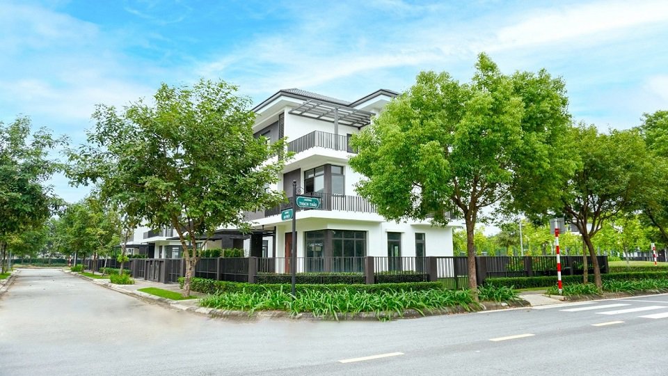Thiết kế biệt thự hiện đại, sang trọng nép mình giữa không gian cây xanh tại dự án Hado Charm Villas.