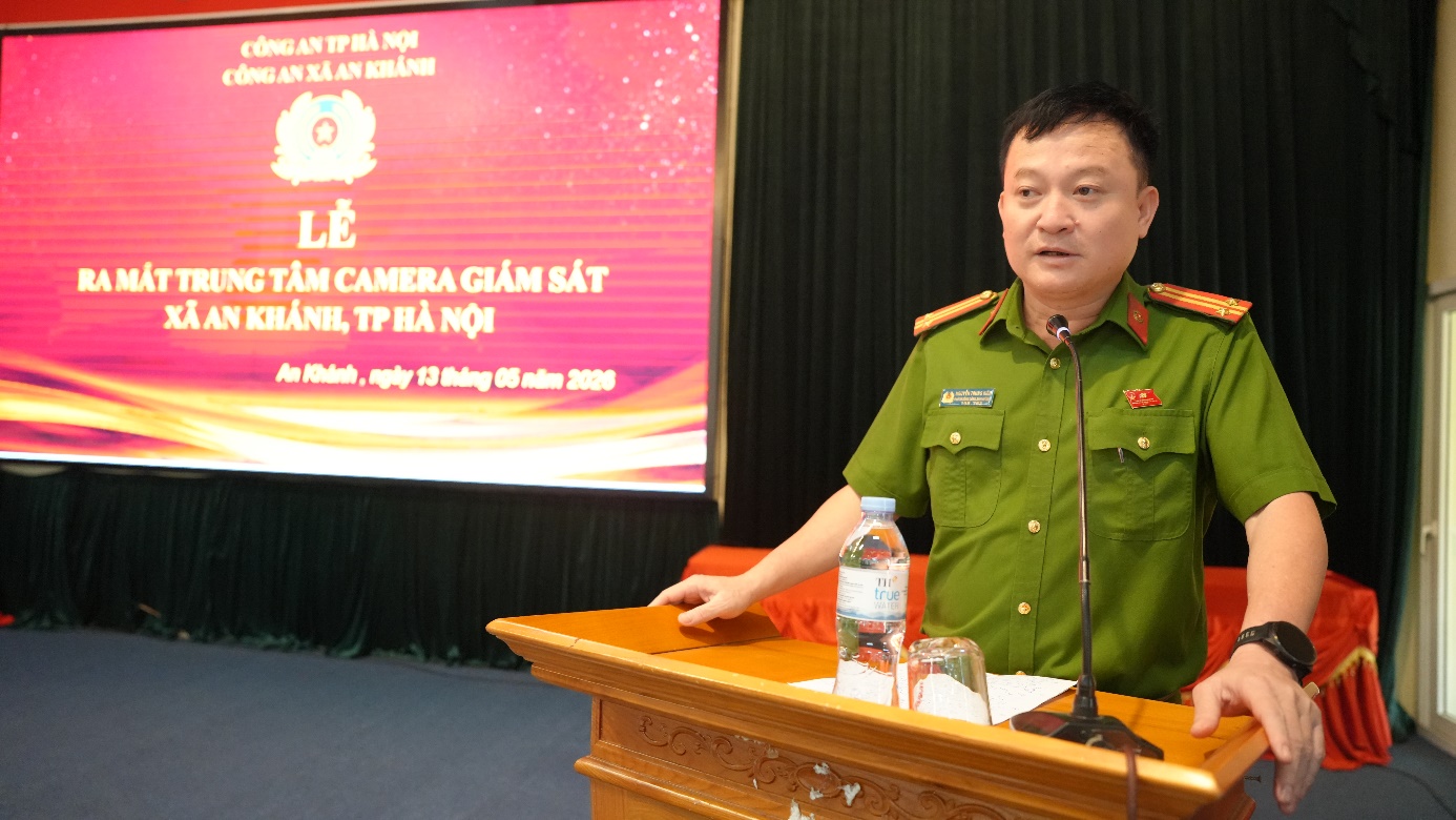 Trung tá Nguyễn Trung Kiên – Phó Trưởng Công an xã An Khánh báo cáo tiến độ giai đoạn 1 và định hướng phát triển hệ thống.