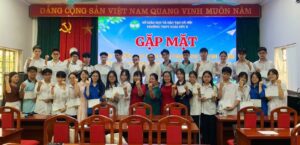 Tinh thần đồng lòng và quyết tâm "Bình tĩnh – Tự tin – May mắn – Giành chiến thắng" của thầy và trò.